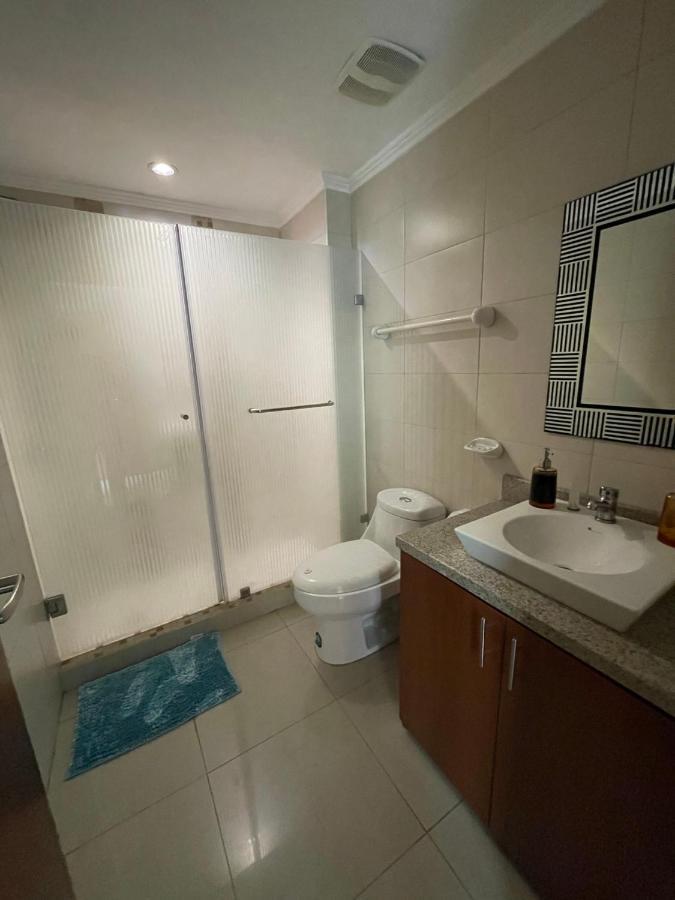 Apartamento Vista Al Rio Puerto Santana Riverfront 1 Гуаякиль Экстерьер фото