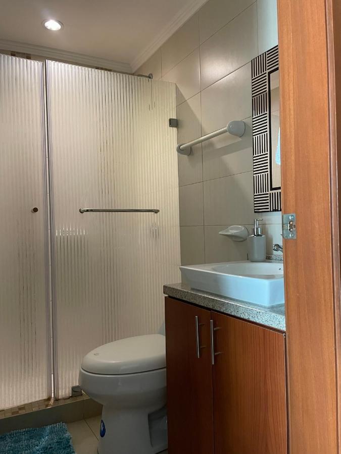 Apartamento Vista Al Rio Puerto Santana Riverfront 1 Гуаякиль Экстерьер фото